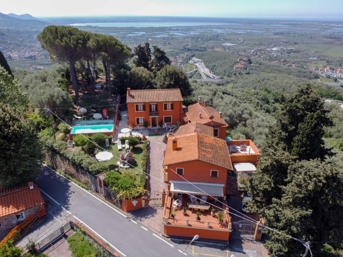 Casale Belvedere "Il Melograno" Massarosa Luaran gambar