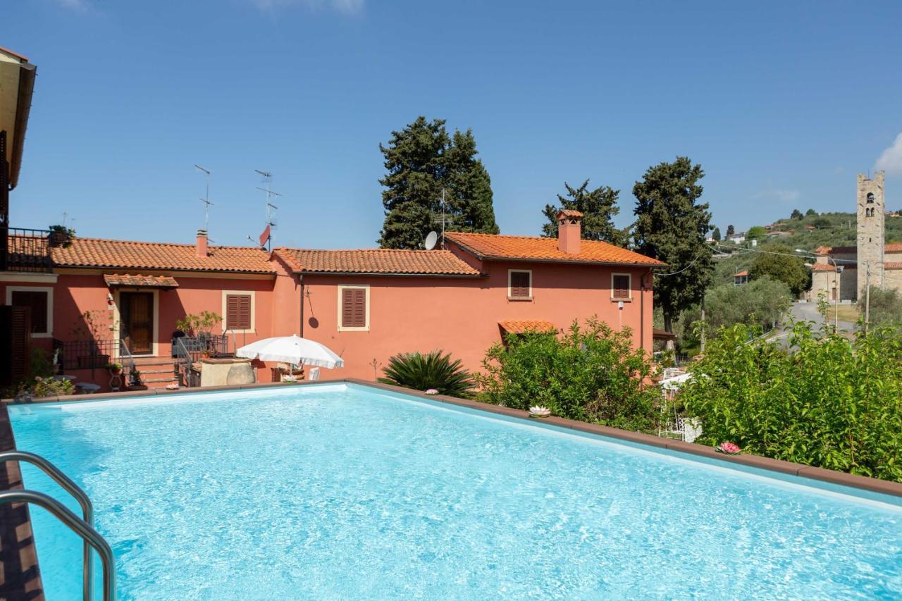 Casale Belvedere "Il Melograno" Massarosa Luaran gambar