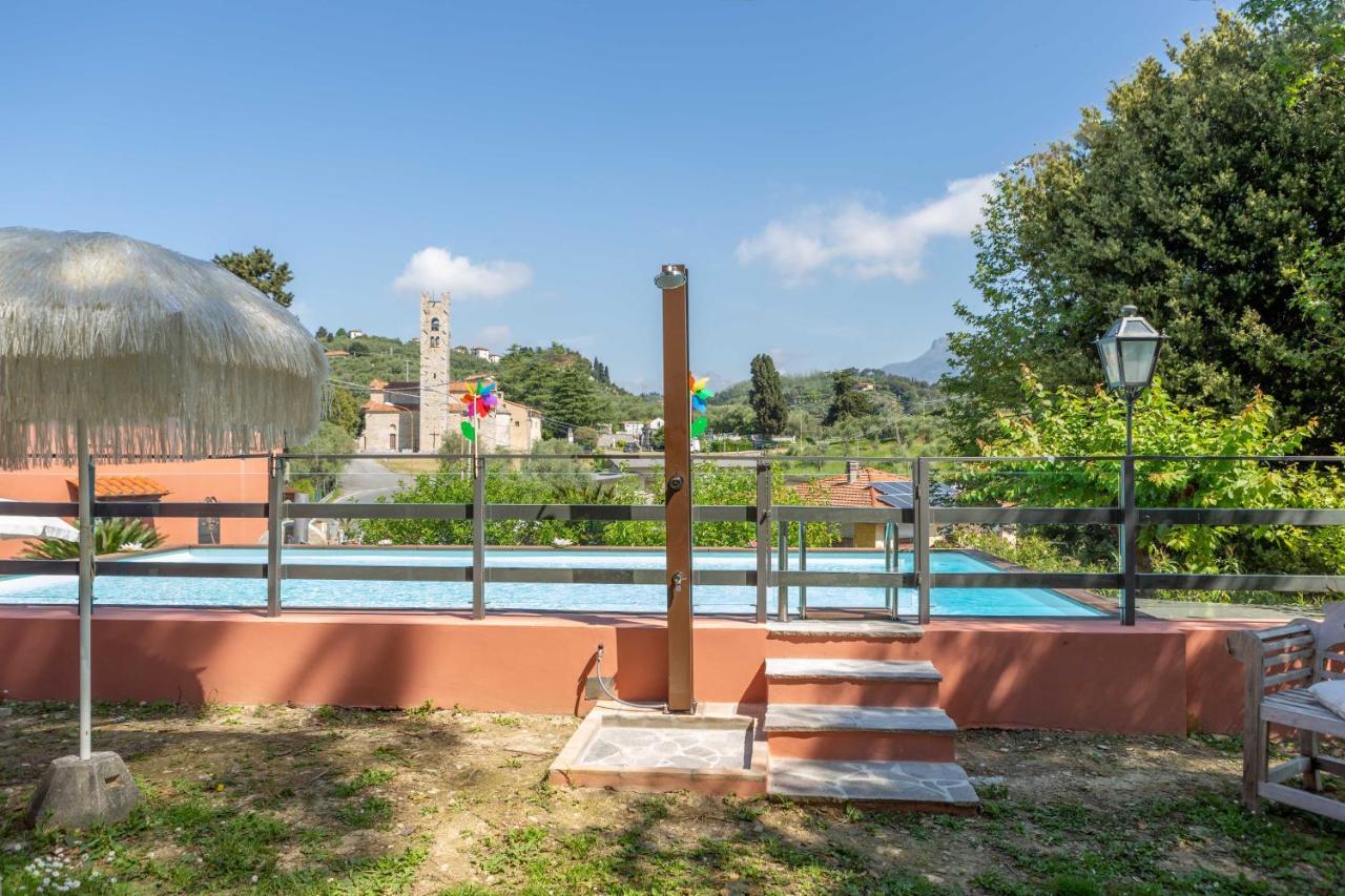 Casale Belvedere "Il Melograno" Massarosa Luaran gambar